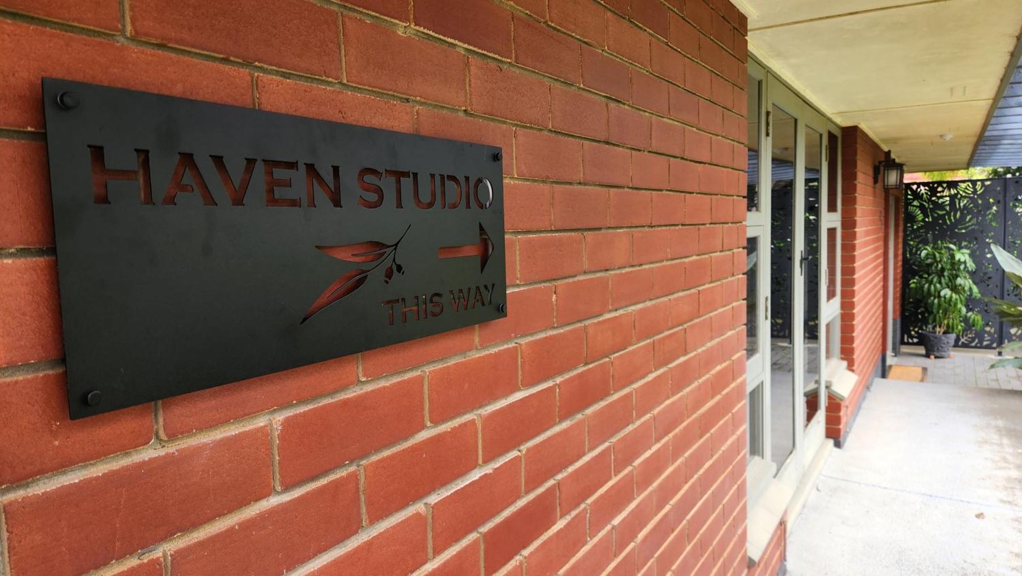 Haven Studio Hideaway Near Airport Perth Buitenkant foto